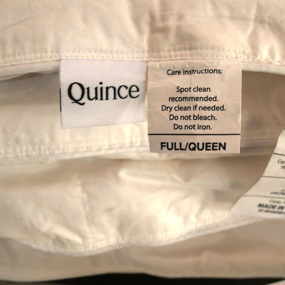 Quince Full Queen Duck Down Duvet Insert Lightweight  Premium Comforter NEW - Picture 4 of 6